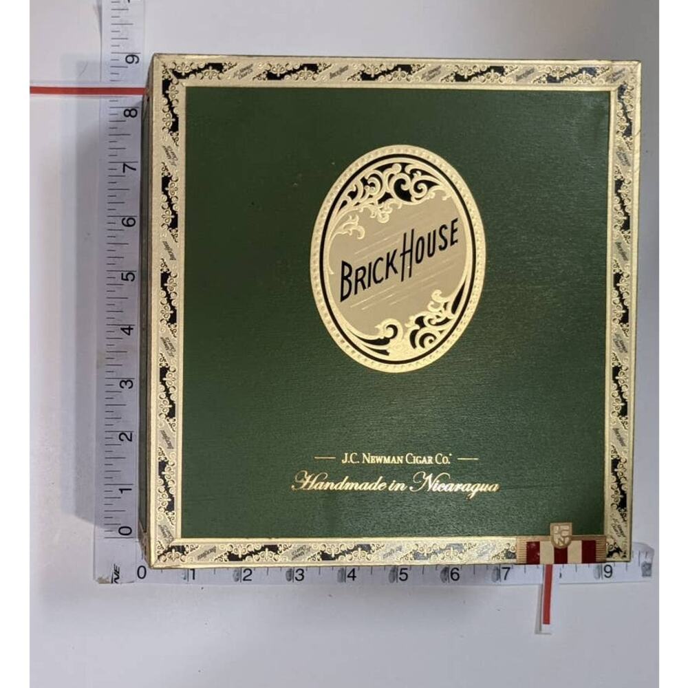 Empty Cigar box for Crafts Storage Purse Making Guitars Juggling Trinkets Herb